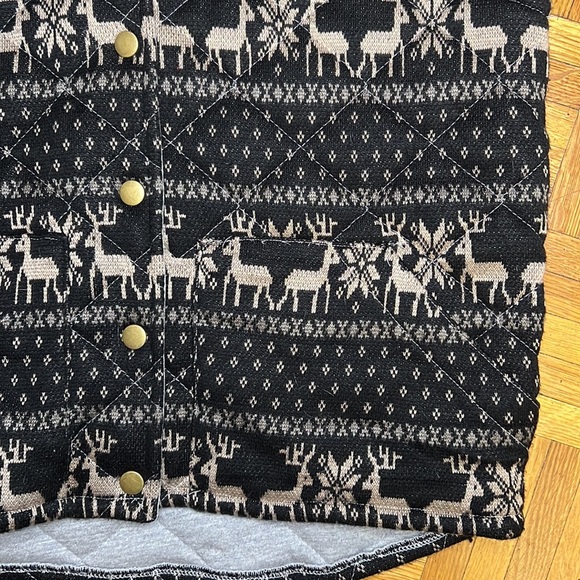 Free People Black/Cream Quilted Reindeer Vest w/Sherpa Lined Hood - Picture 2 of 5
